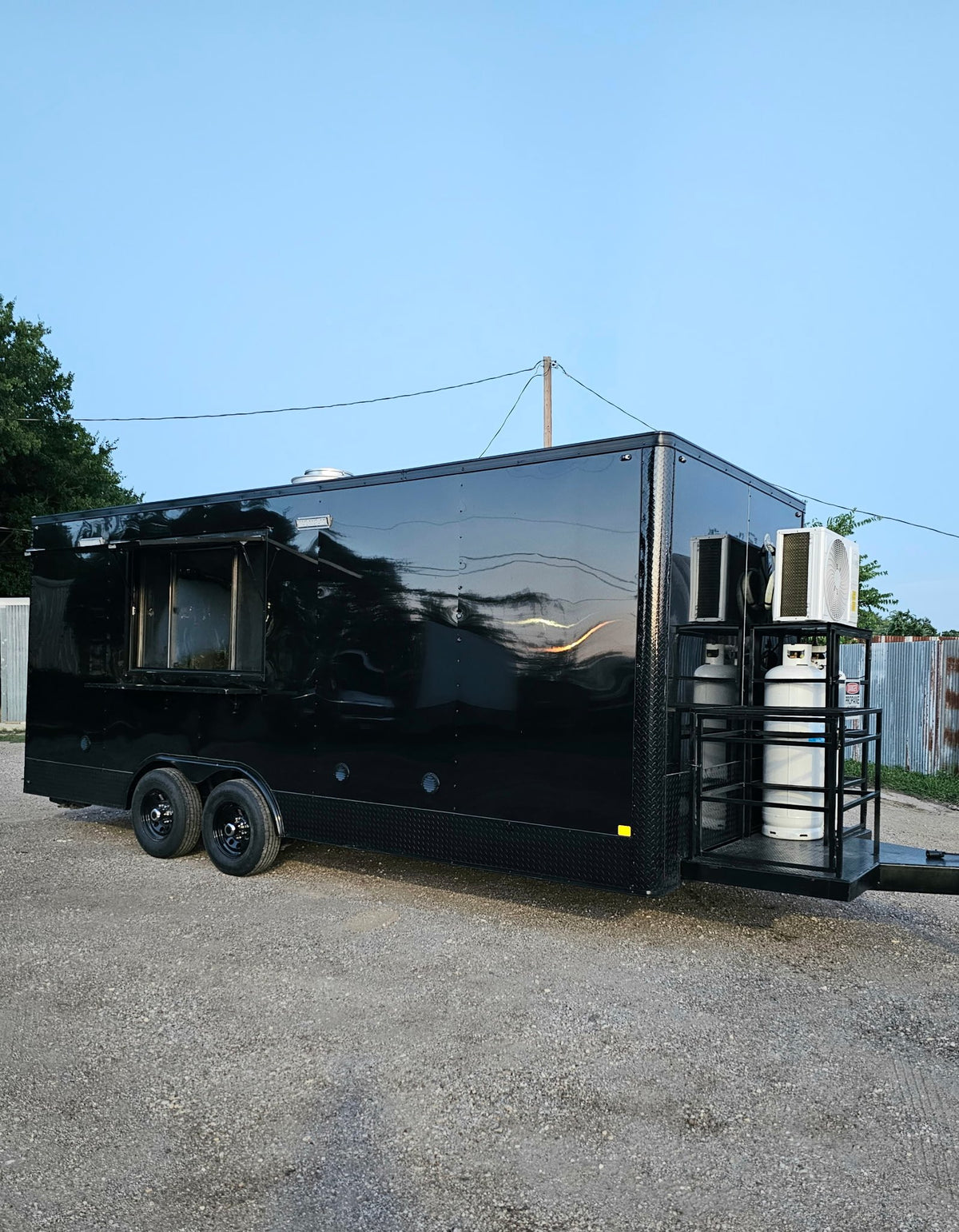 20 Ft Deluxe Food Trailer