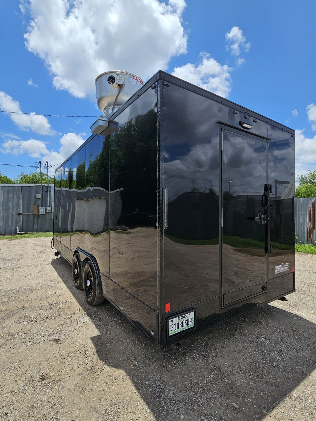 20 Ft Deluxe Food Trailer