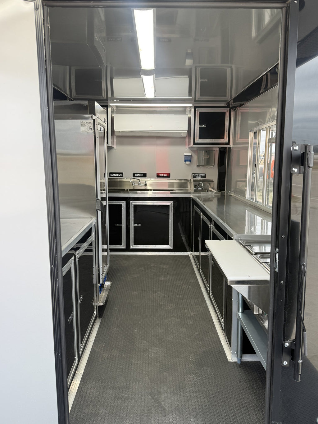20 Ft Porch Food Trailer