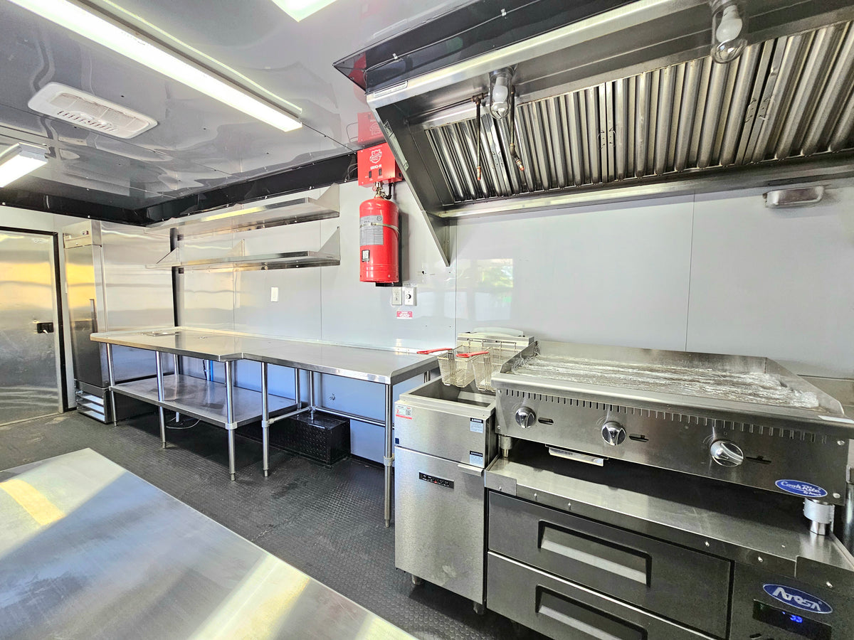 2023 20 FT Texas Built Food Trailer — Pre-Owned