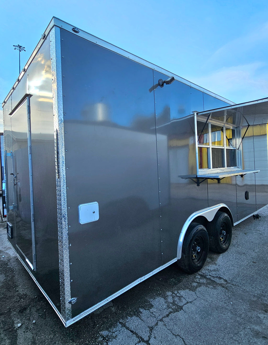 2023 20 FT Texas Built Food Trailer — Pre-Owned