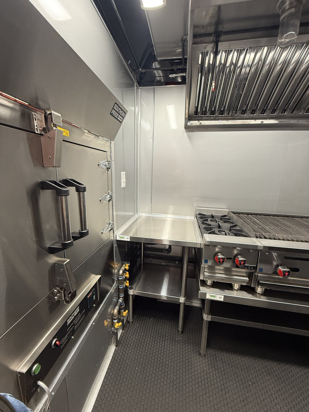 26 FT concession porch trailer, fully loaded, interior smoker access from inside