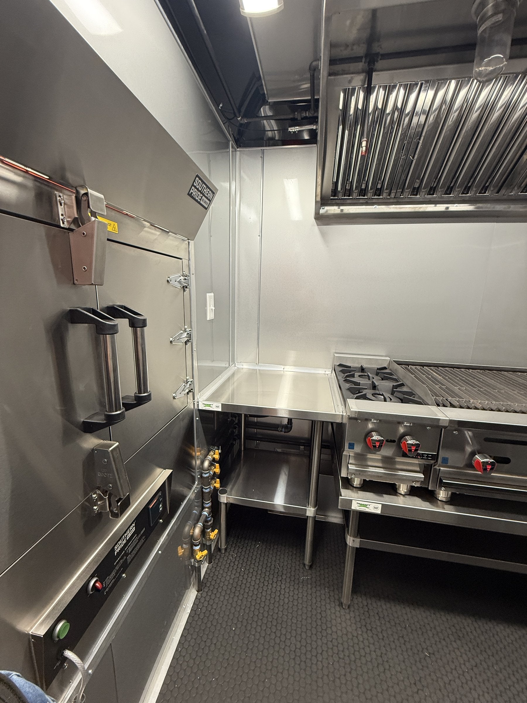 26 FT concession porch trailer, fully loaded, interior smoker access from inside