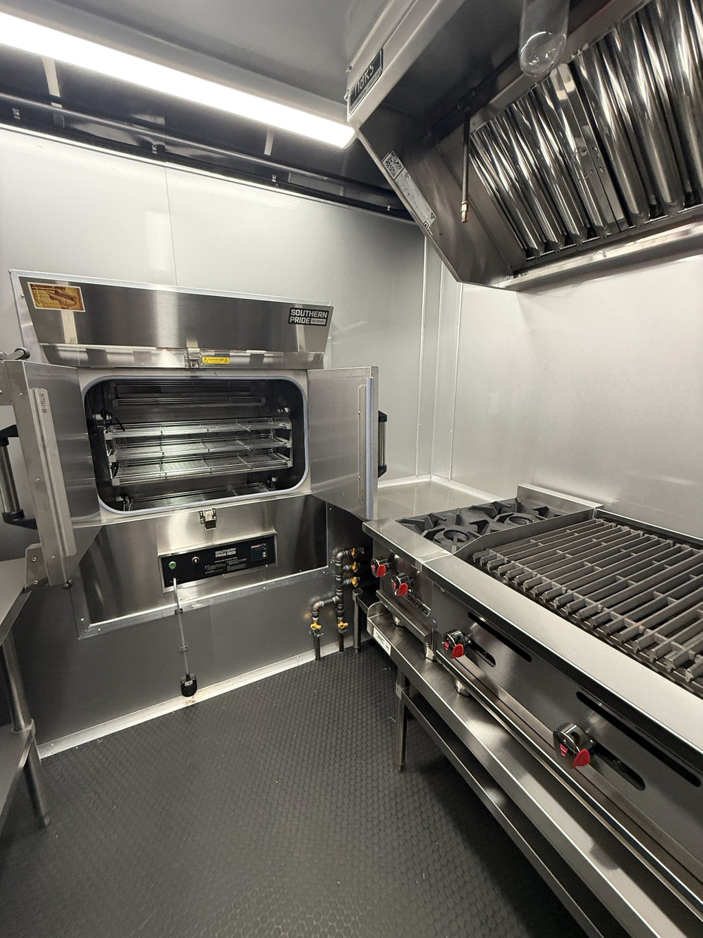 26 FT concession porch trailer, fully loaded, interior charbroiler and oven