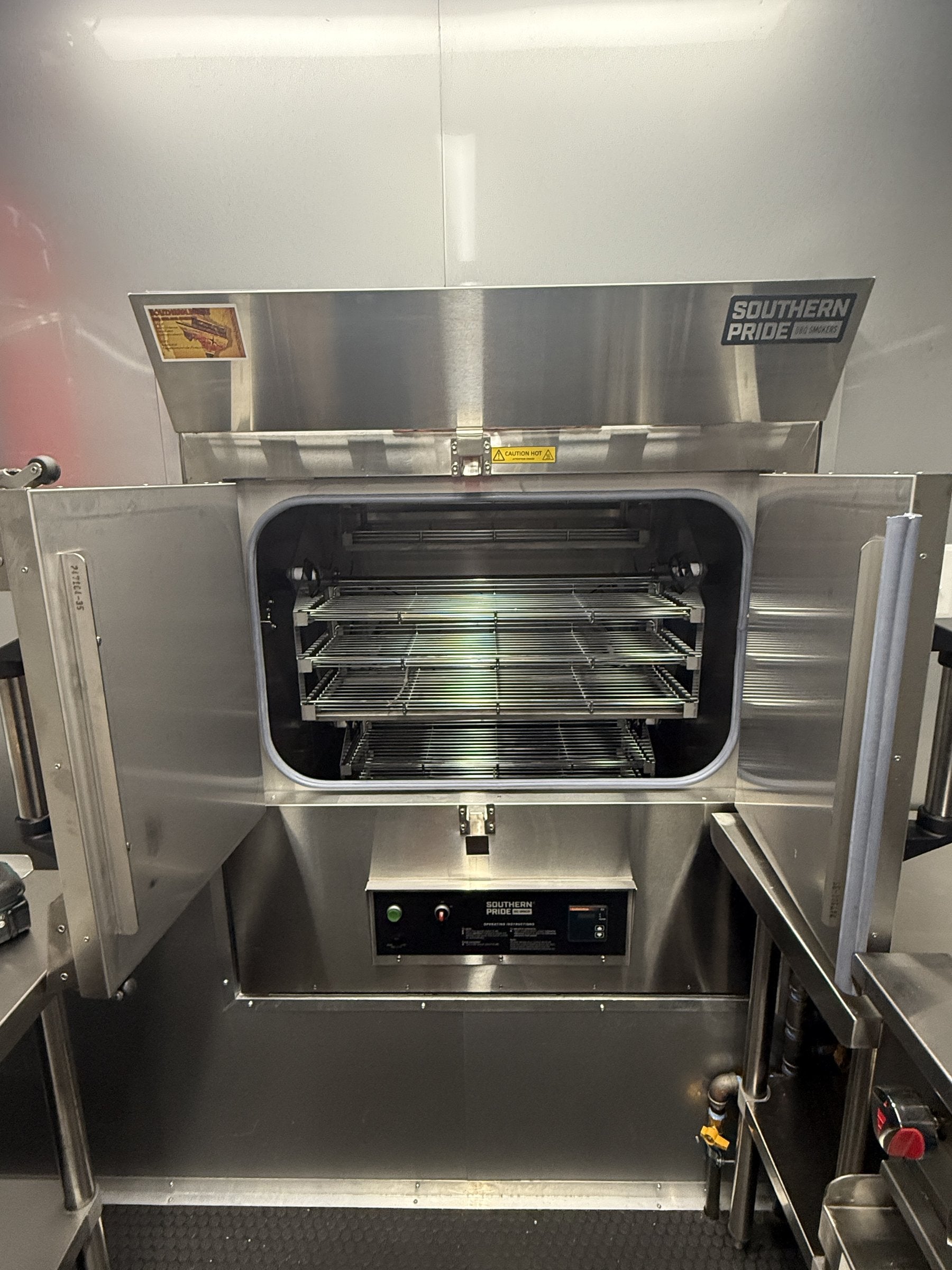 26 FT concession porch trailer, fully loaded, interior convection oven