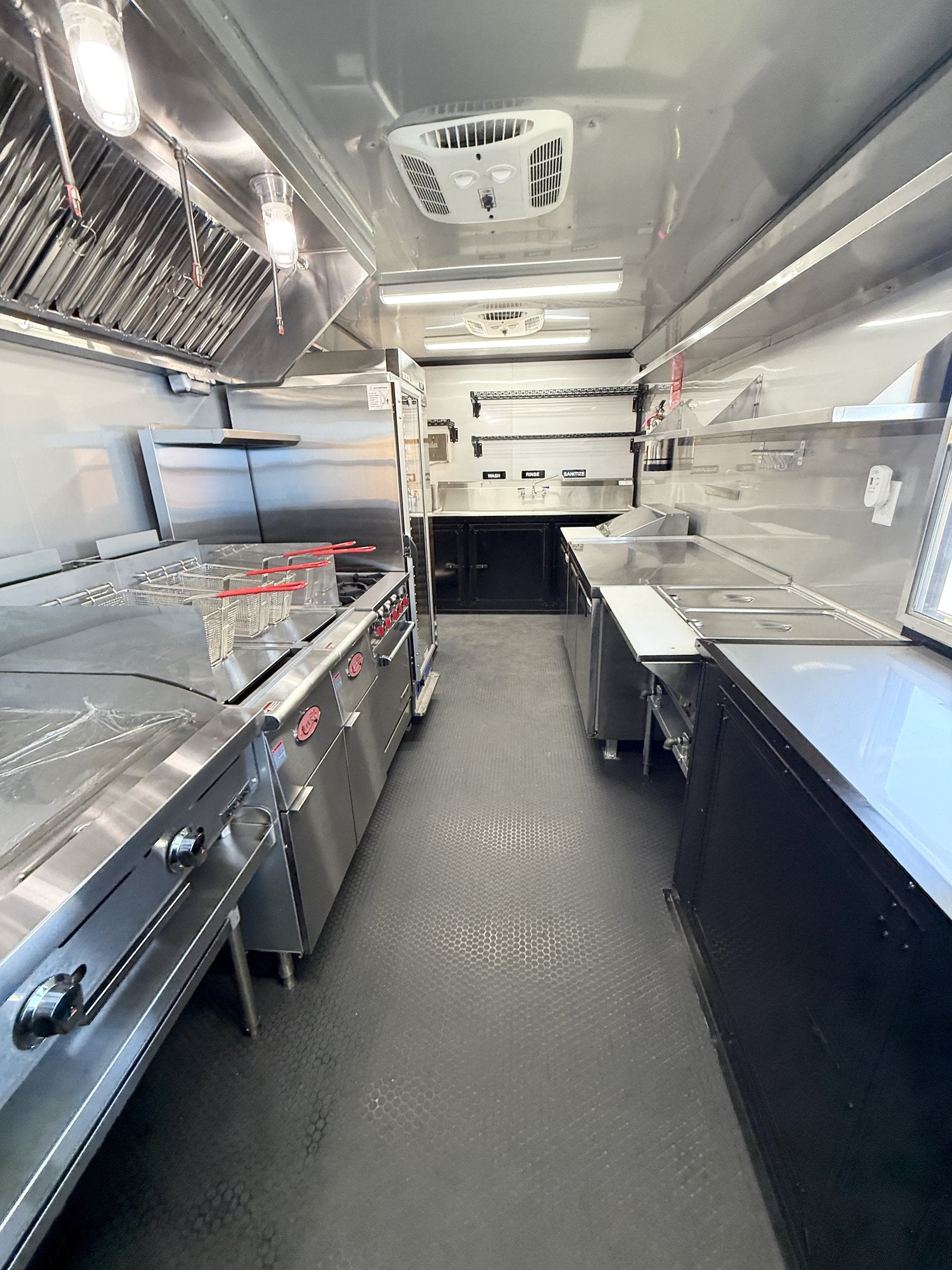 28 FT smoker concession trailer with restroom, interior cook line under the vent hood