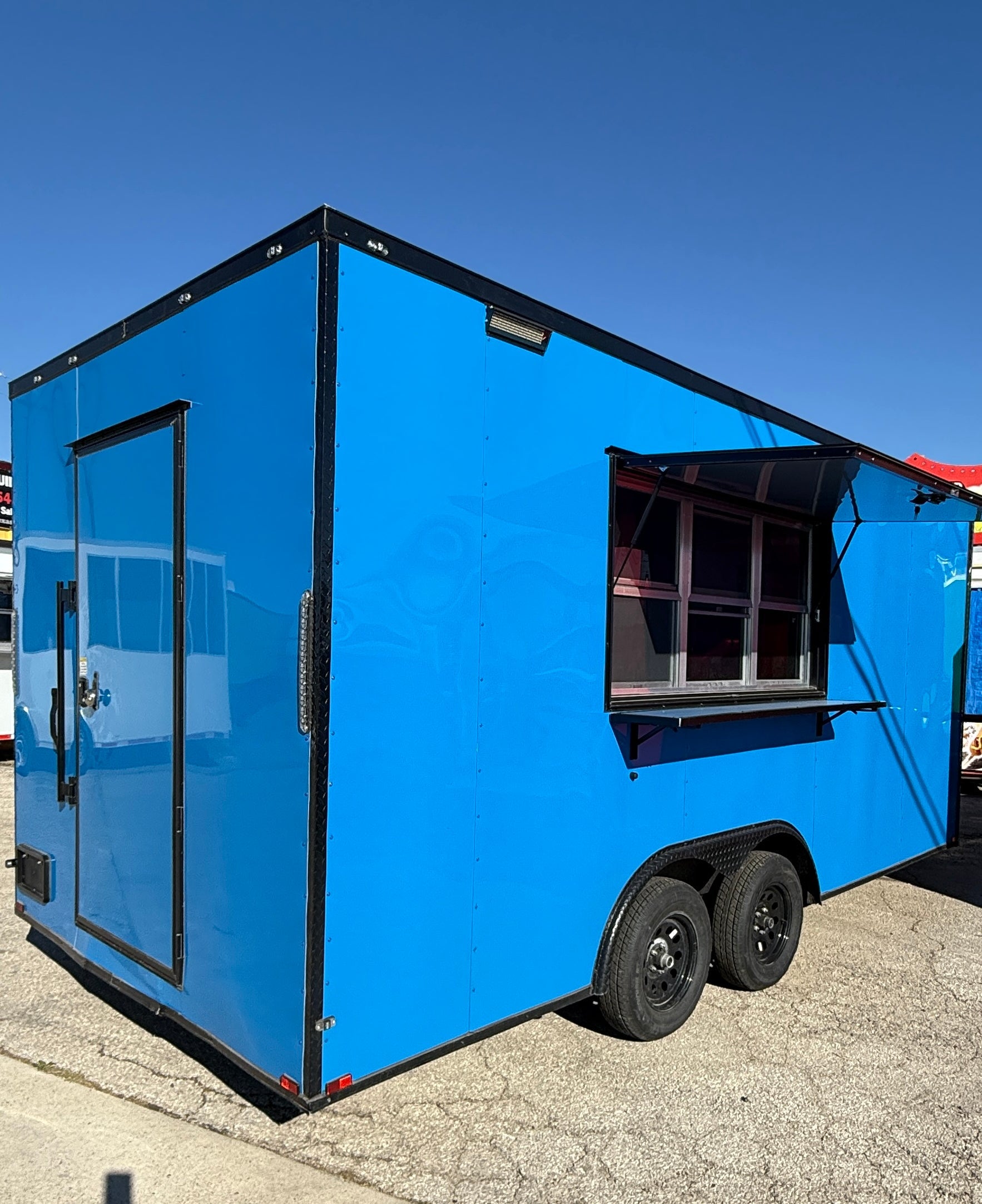 18 FT BBQ Trailer