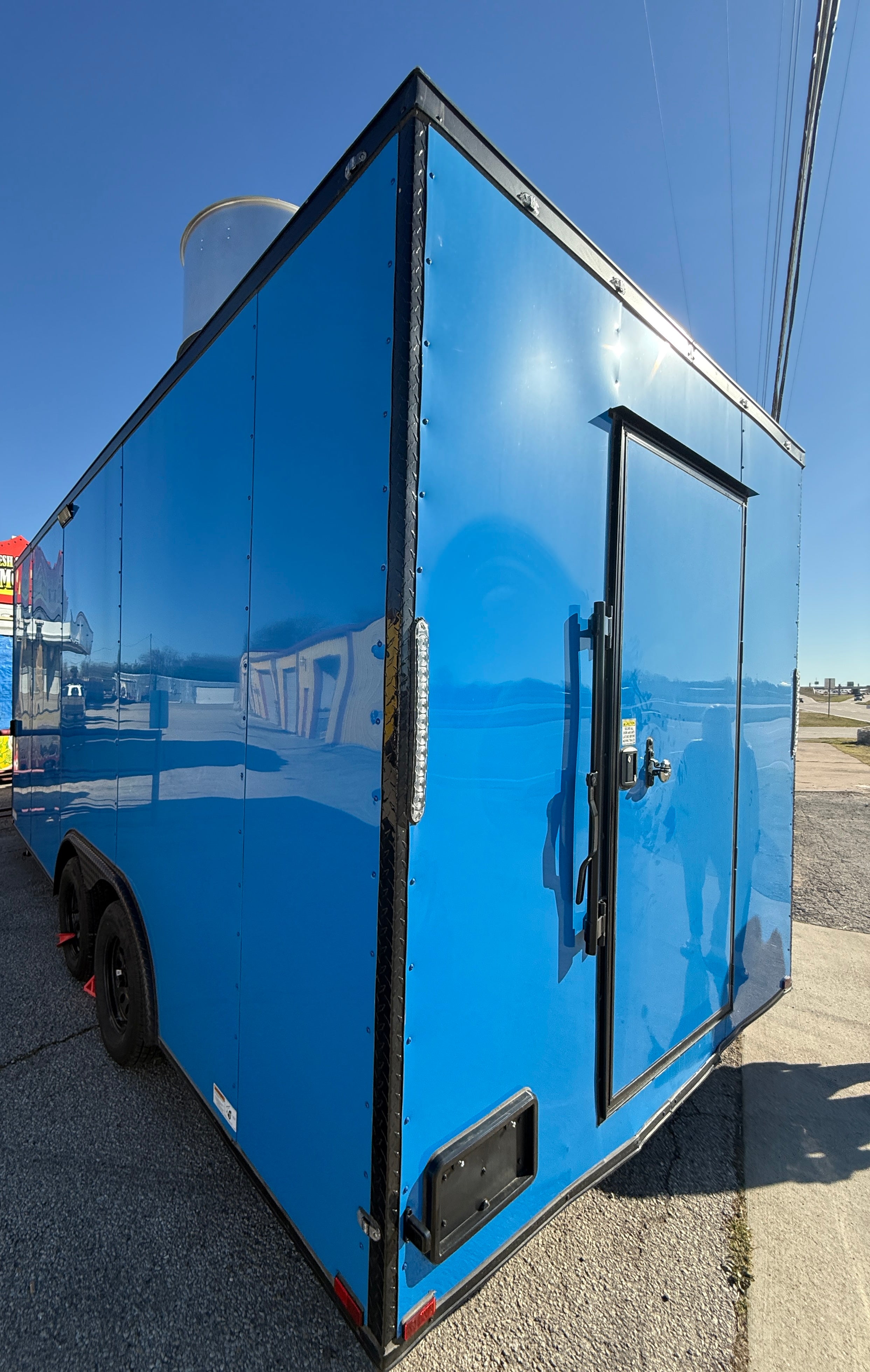 18 FT BBQ Trailer