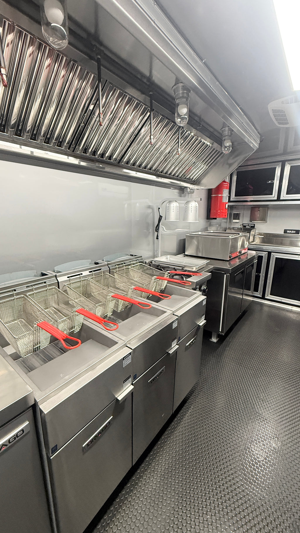 18 Ft Cooking- Fryer Trailer