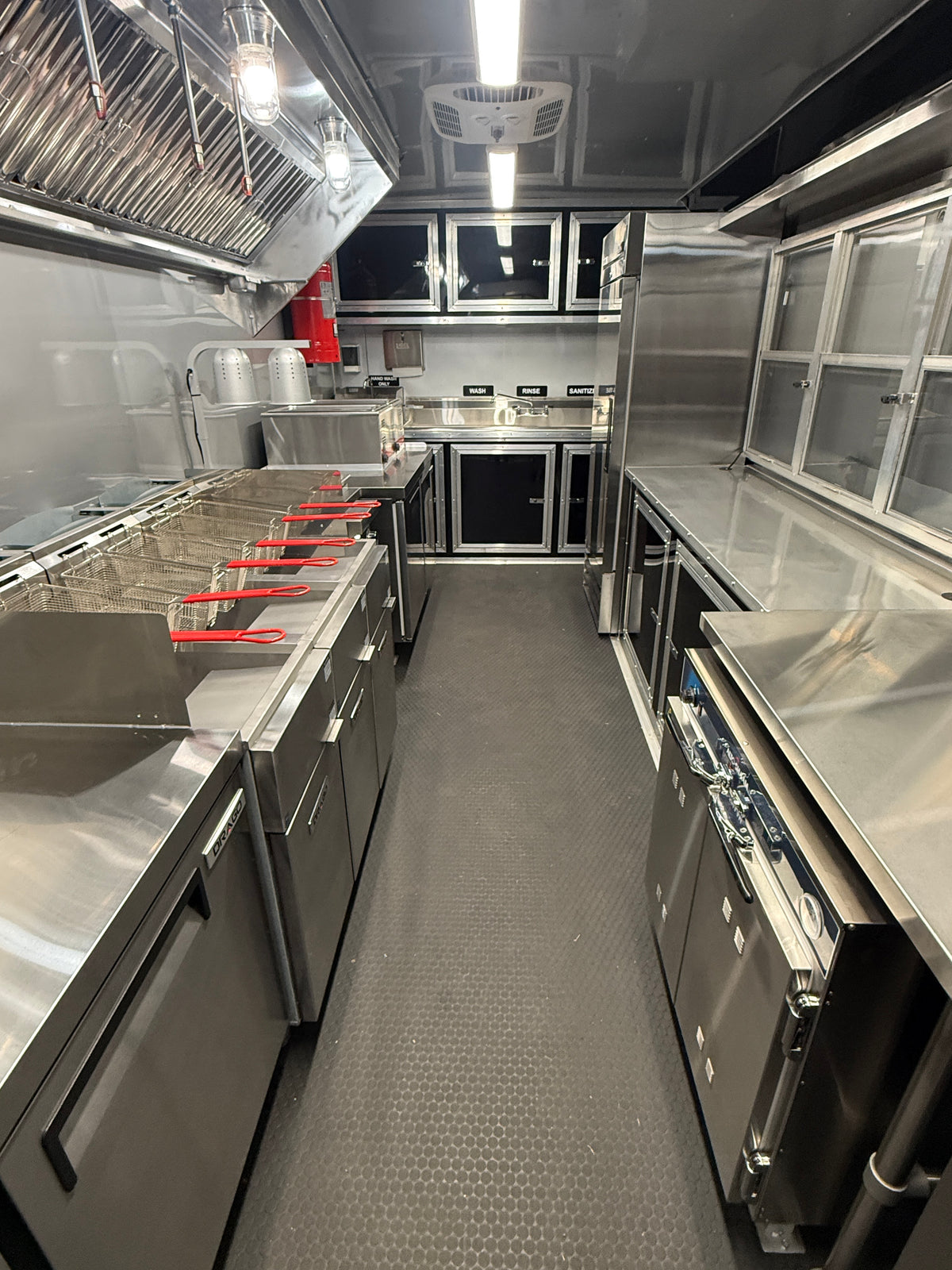 18 Ft Cooking- Fryer Trailer