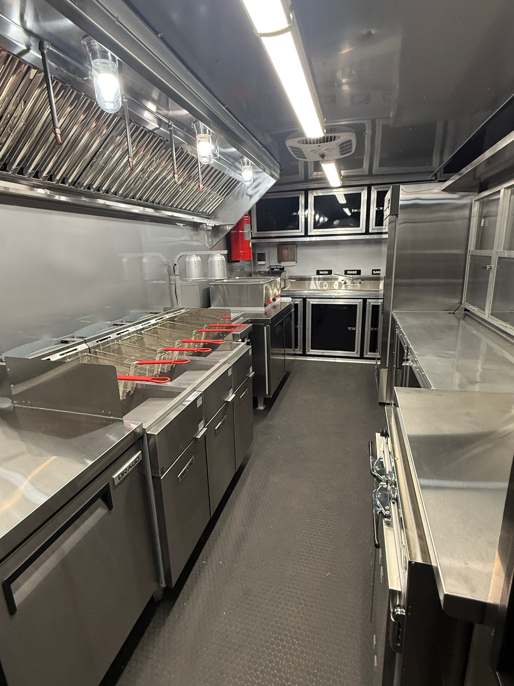 18 Ft Cooking- Fryer Trailer